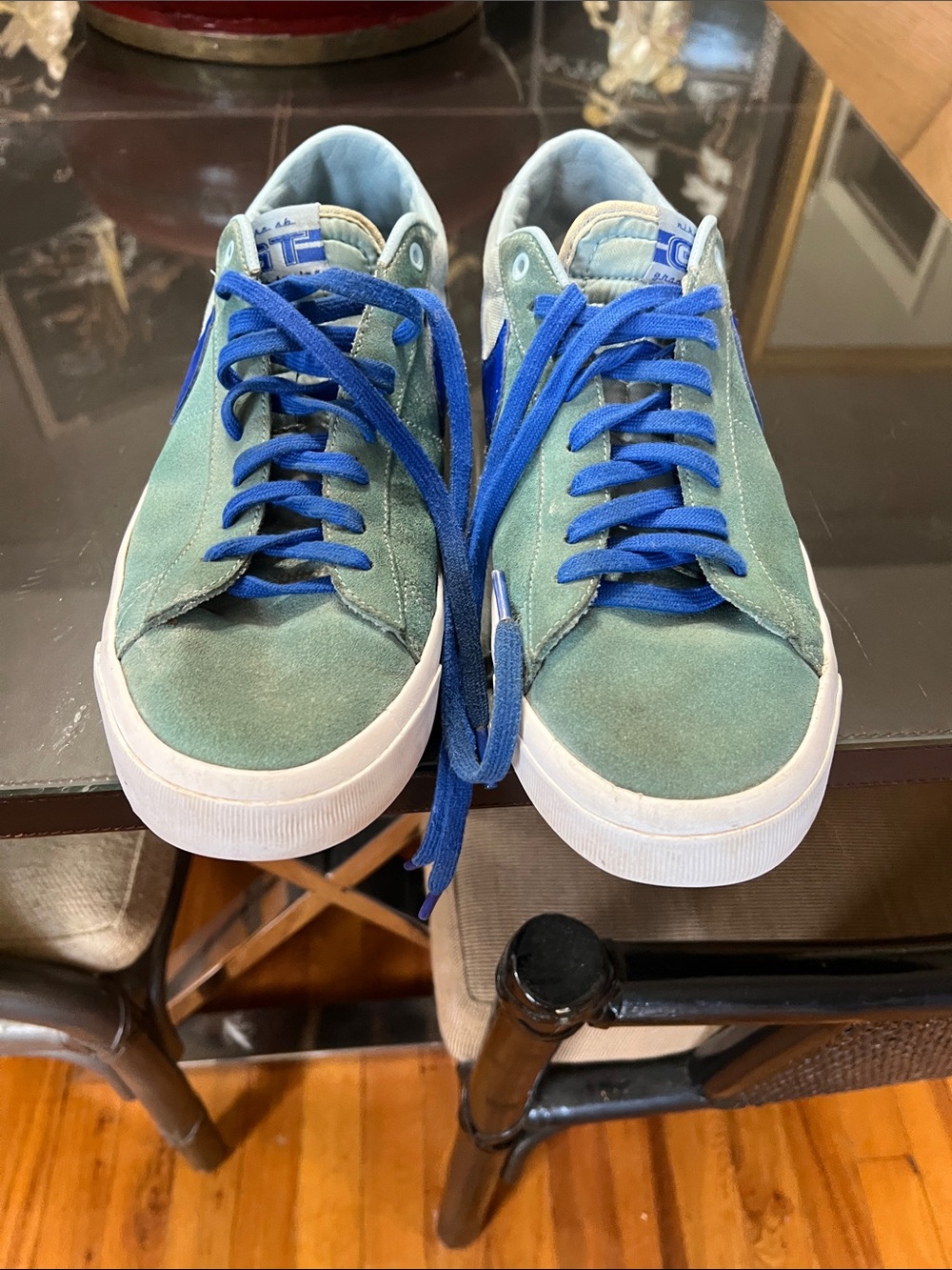 Nike match supremes in mens size 11 used condition Casual Suede low green